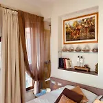 Konukevi Spaziobianco 4*