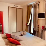 Spaziobianco Konukevi Ivrea