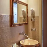 Spaziobianco Konukevi 4*