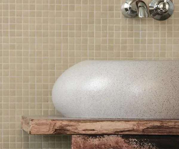 Spaziobianco Konukevi Ivrea